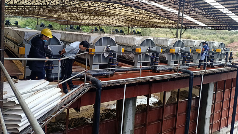 汙泥探花AV播放 汙泥探花AV播放