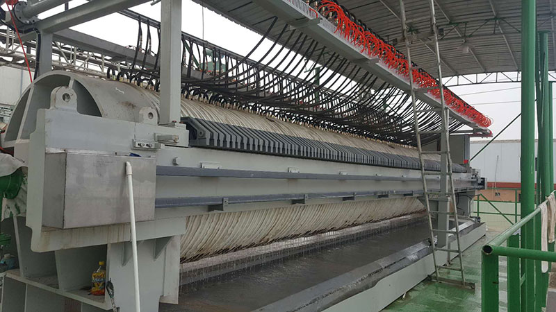 隔膜探花AV播放